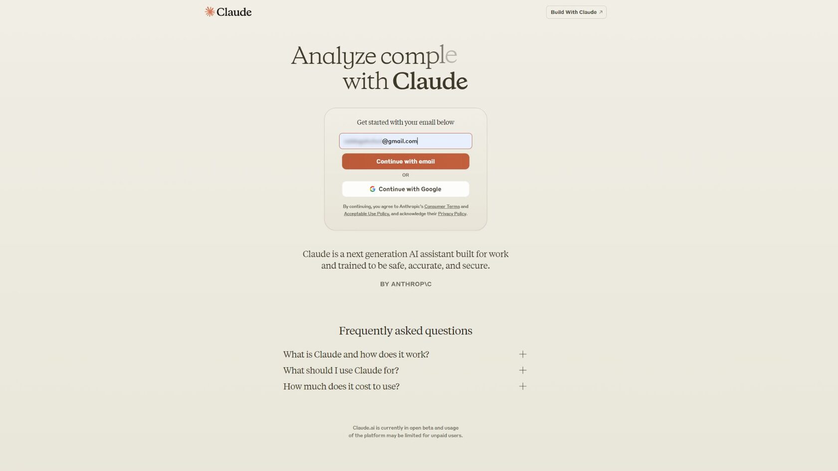 Страница входа Claude.ai — форма авторизации по email с зарубежным доменом